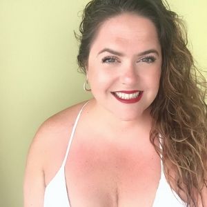 Meet your Posher, Candice